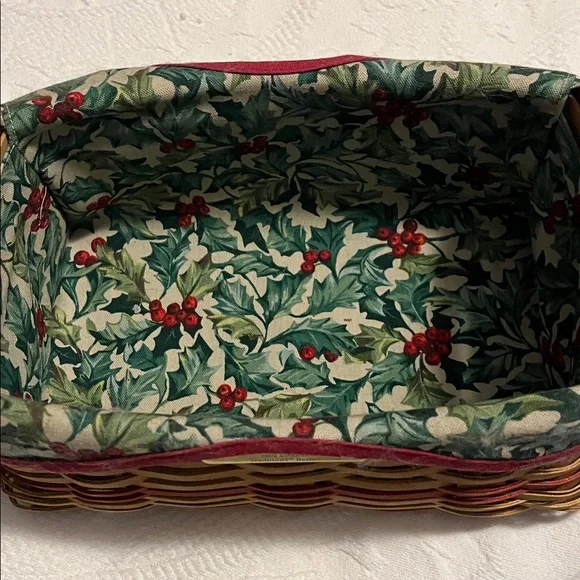 Longaberger 2002 Christmas Collection Traditions basket with red weave - Picture 3 of 8